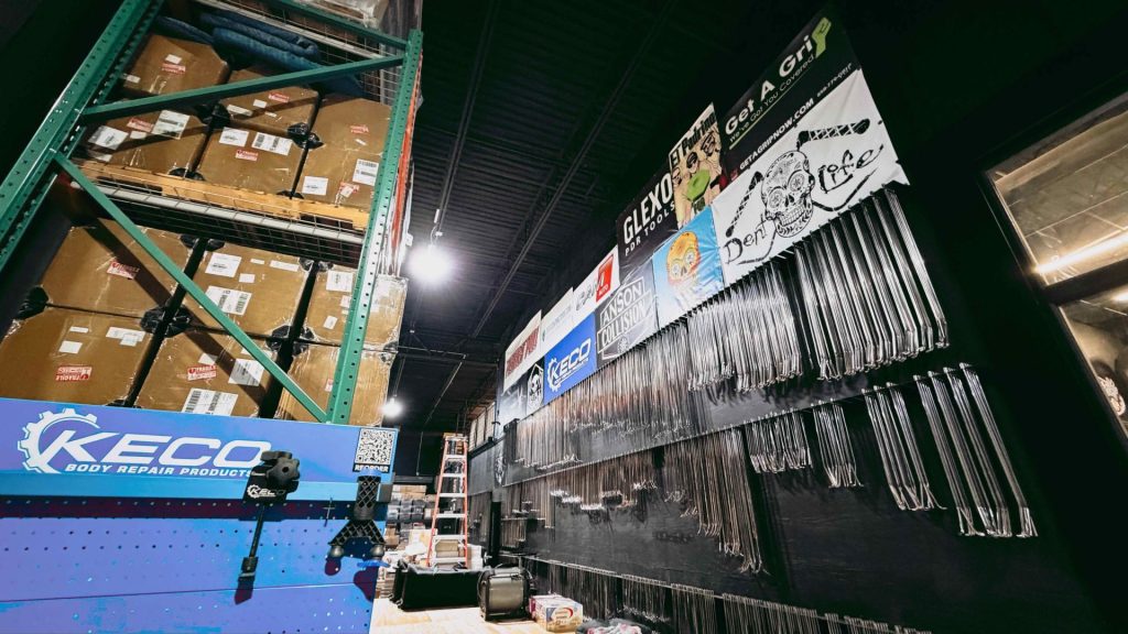 ANSON PDR有玲瑯滿目的工具